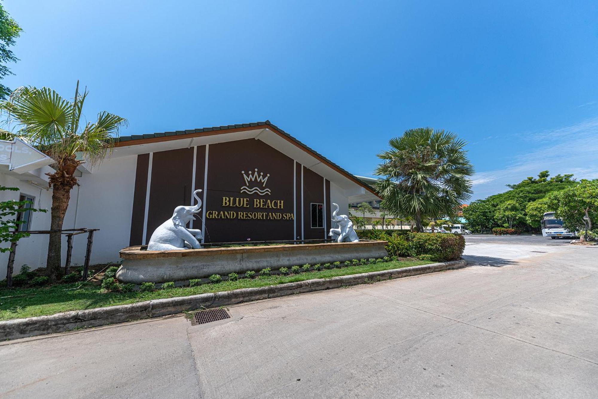 Blue Beach Grand Resort And Spa In Chalong Phuket By Dayuu Ban Saiyuan Eksteriør billede
